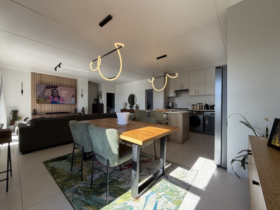 3 Bedroom Property for Sale in Sandown Western Cape
